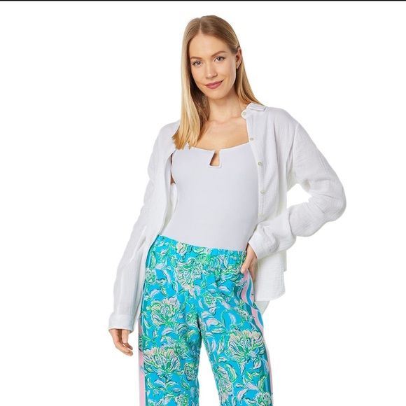 [LILLY PULITZER] Geanie Button Down in ‘Resort White’ - Picture 4 of 9